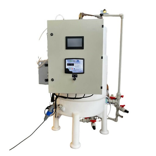 Conheça o Tanque Biorreator Tech Indupropil 500L em polietileno rotomoldado com fundo cônico e parede dupla para controle térmico preciso. Automação completa, robustez e tecnologia para produção de bioinsumos OnFarm.